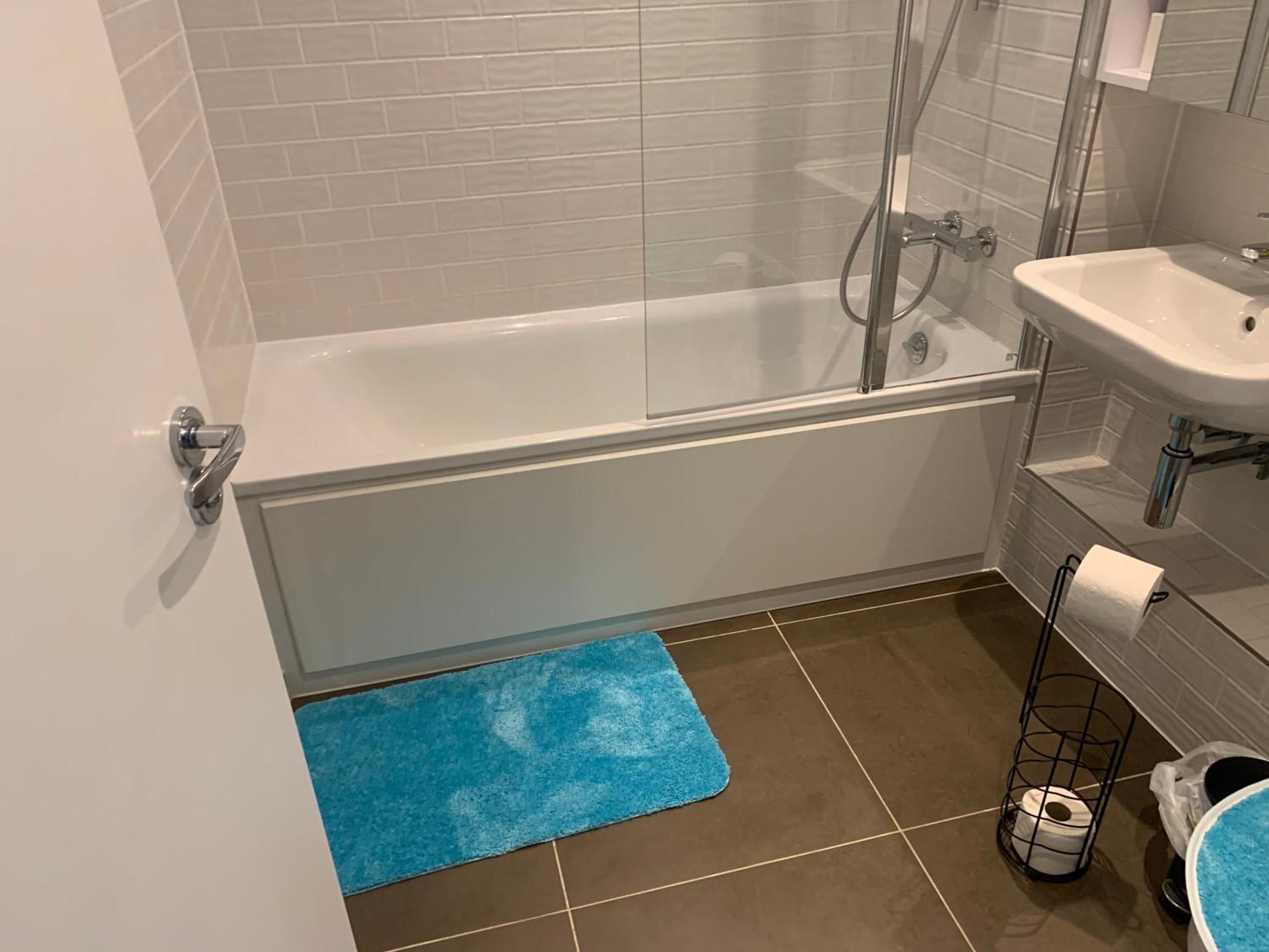 2 Bedroom 2 Bath 1 Ensuite In Roya Asenal Beautiful Views & Parking Londres Extérieur photo